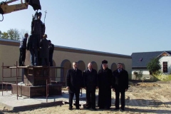 Montaż Pomnika Jana Pawła II